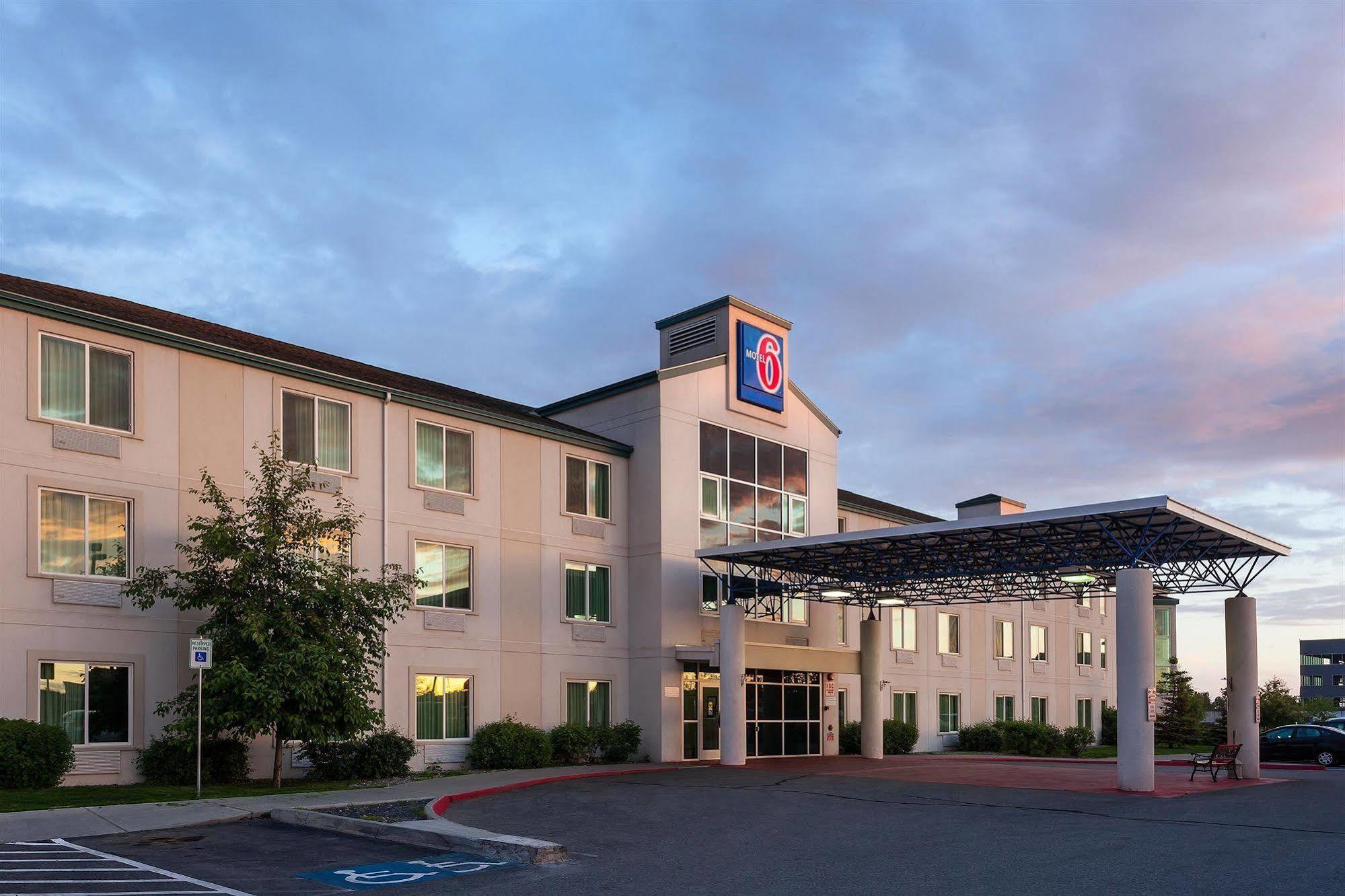 Motel 6-Anchorage, Ak - Midtown Exterior photo